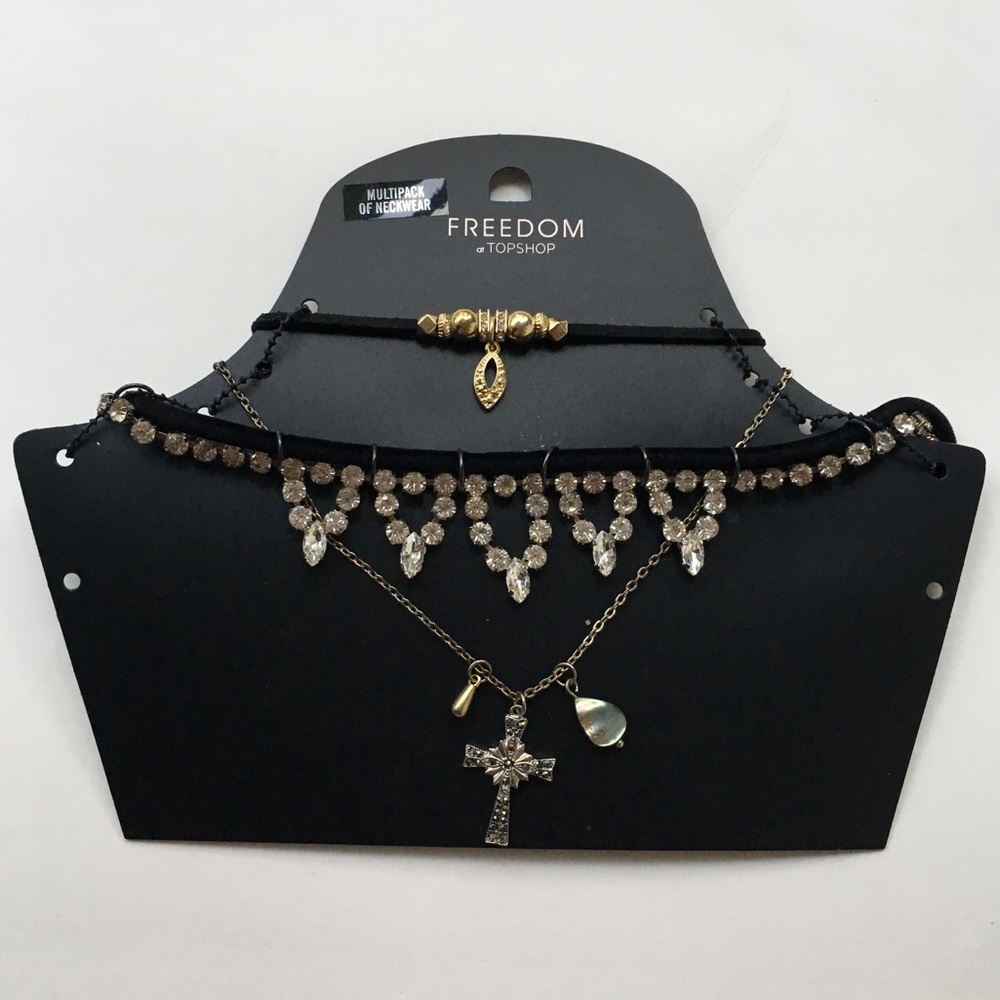 Topshop Choker and Necklace Set